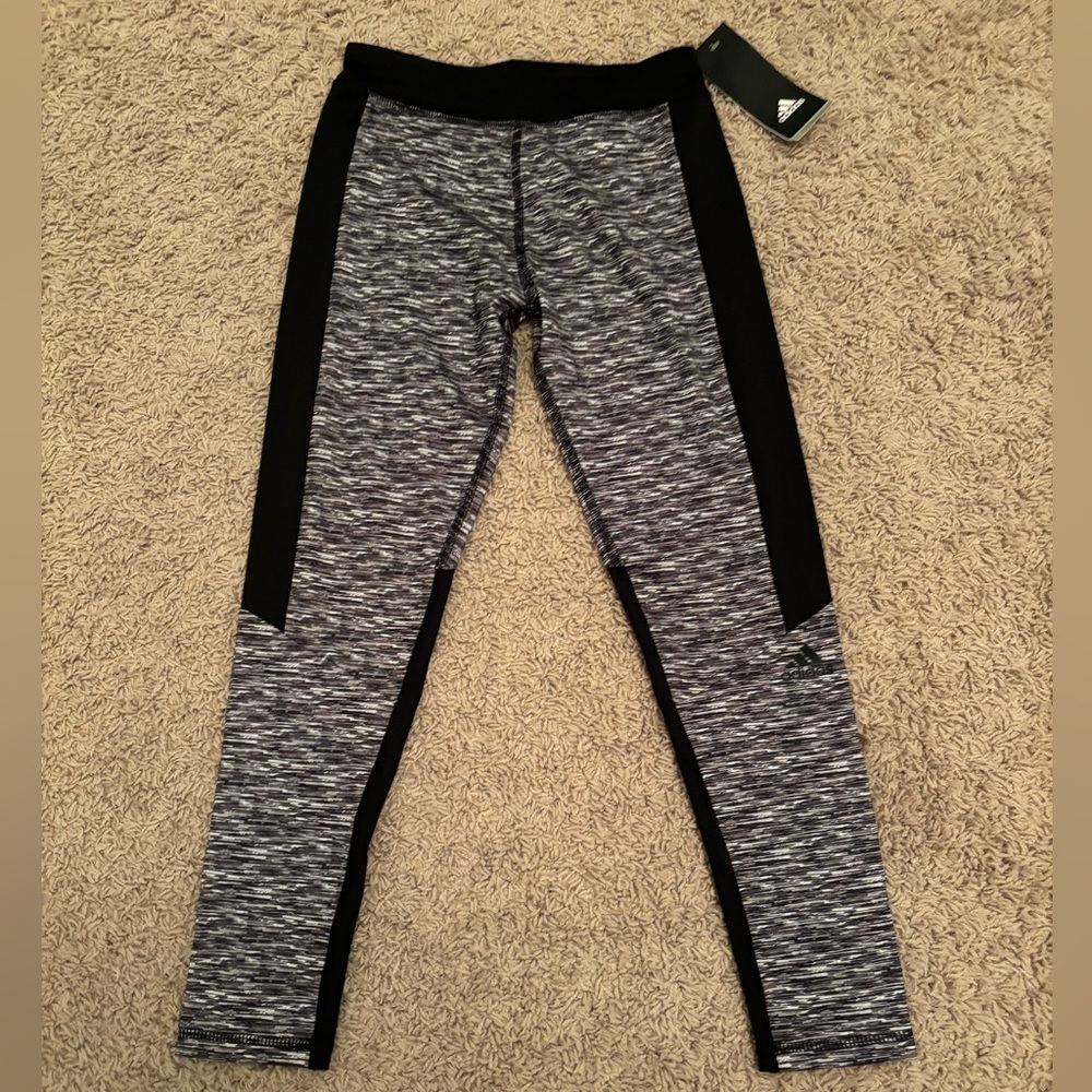 Adidas girls black and white pants size S(7/8)